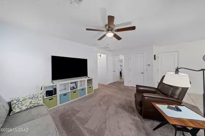 1340 W Vuelta Las Campanas, Sahuarita, AZ 85629 - Photo 10