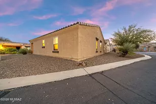 1340 W Vuelta Las Campanas, Sahuarita, AZ 85629 - Photo 22