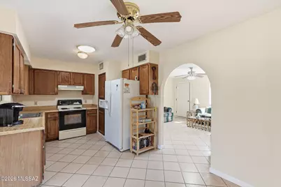 15901 N Starboard Drive, Catalina, AZ 85739 - Photo 10