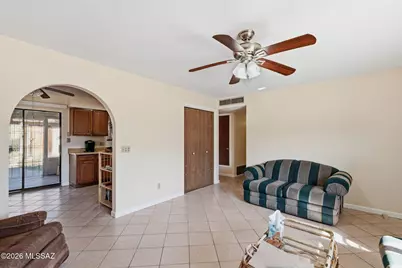15901 N Starboard Drive, Catalina, AZ 85739 - Photo 8