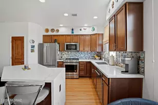 2454 E Blue Diamond Dr, Tucson, AZ 85718 - Photo 12