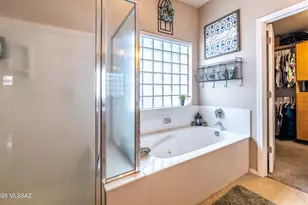 8861 E Windflower Dr, Tucson, AZ 85715 - Photo 22