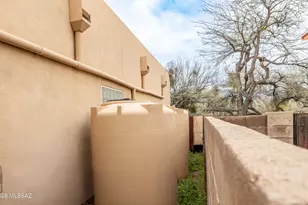 8861 E Windflower Dr, Tucson, AZ 85715 - Photo 38