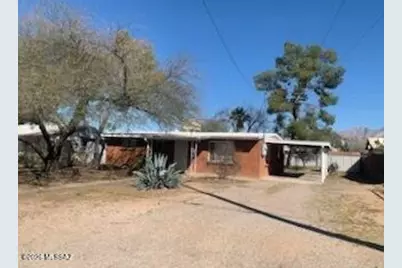 4045 E North Street, Tucson, AZ 85712 - Photo 2