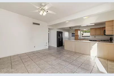 7611 E Waverly Street, Tucson, AZ 85715 - Photo 20