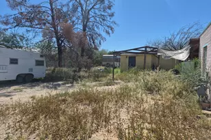 242 E Jacinto St, Tucson, AZ 85705 - Photo 2