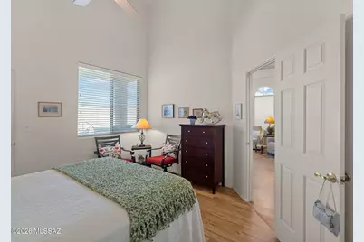 2374 W VÃ­a Di Silvio, Tucson, AZ 85741 - Photo 6