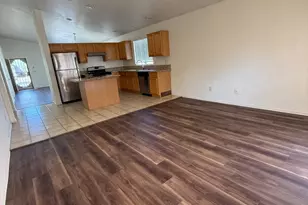 2614 W Cezanne Cir, Tucson, AZ 85741 - Photo 2