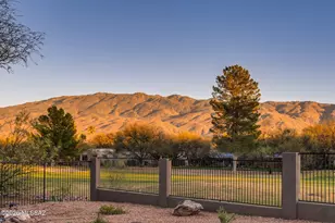 12430 E Cape Horn Dr, Tucson, AZ 85749 - Photo 2