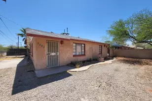 3042 N Park Ave, Tucson, AZ 85719 - Photo 1