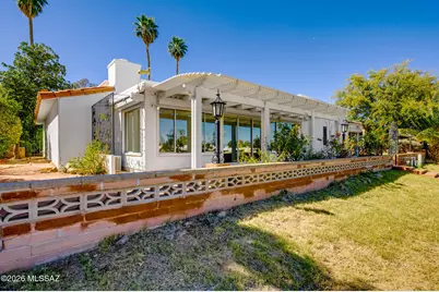 624 N Abrego Drive, Green Valley, AZ 85614 - Photo 8