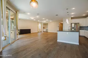 11100 N Delphinus St, Oro Valley, AZ 85742 - Photo 14