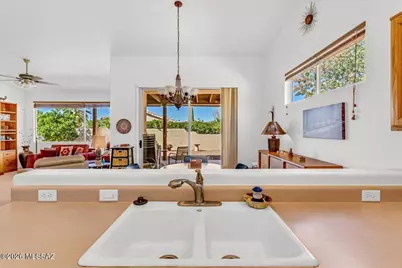 6039 W Ten Star Drive, Tucson, AZ 85713 - Photo 12