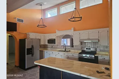 714 E Skyline Drive, Nogales, AZ 85621 - Photo 8