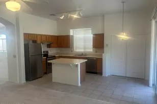 6476 N Shadow Bluff Dr, Tucson, AZ 85704 - Photo 6