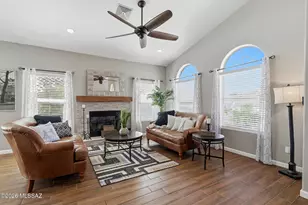 1631 W Sunridge Dr, Tucson, AZ 85704 - Photo 2