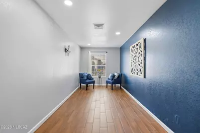 1631 W Sunridge Drive, Tucson, AZ 85704 - Photo 18