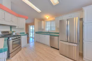 5250 E Anita Dr, Hereford, AZ 85615 - Photo 10