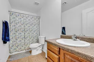 6435 S Sunrise Valley Dr, Tucson, AZ 85706 - Photo 30