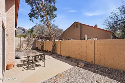 200 E Ridgeland Street, Oro Valley, AZ 85737 - Photo 4