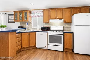 2121 S Pantano Rd, Tucson, AZ 85710 - Photo 6