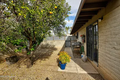1661&1663 N Catalina Avenue, Tucson, AZ 85712 - Photo 1