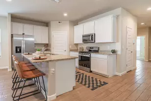 8852 W Baja Fairy Dr, Marana, AZ 85653 - Photo 10