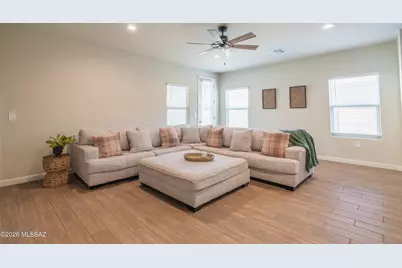 8852 W Baja Fairy Drive, Marana, AZ 85653 - Photo 12