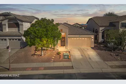 551 E Camino Luna Azul, Sahuarita, AZ 85629 - Photo 1