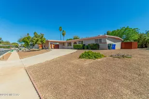 2351 S Thomas Dr, Tucson, AZ 85710 - Photo 38