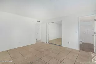 2351 S Thomas Dr, Tucson, AZ 85710 - Photo 18