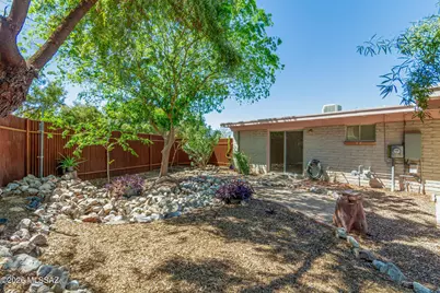2351 S Thomas Drive, Tucson, AZ 85710 - Photo 34