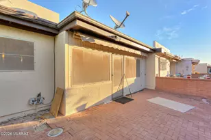 77 W Calle Del Lago, Green Valley, AZ 85614 - Photo 18