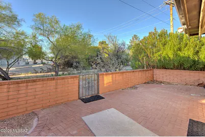 77 W Calle Del Lago, Green Valley, AZ 85614 - Photo 16