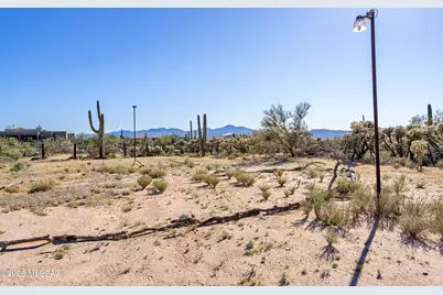 4465 W Flying Diamond Drive, Tucson, AZ 85742 - Photo 36