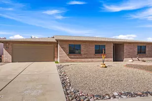 814 W Belltower Dr, Green Valley, AZ 85614 - Photo 2