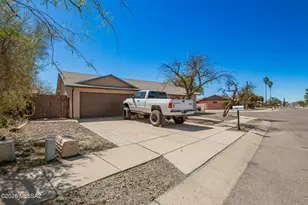 4061 W Delta St, Tucson, AZ 85741 - Photo 2