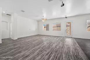 1053 S Seldon Pl, Vail, AZ 85641 - Photo 6