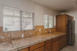 8338 E Julia St, Tucson, AZ 85710 - Photo 14