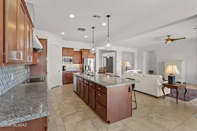 977 W Golden Barrel Court, Oro Valley, AZ 85755 - Photo 8
