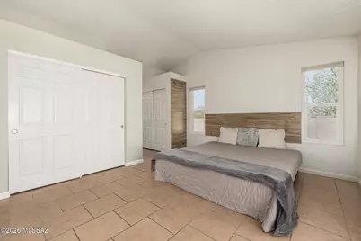 3780 W Mesa Ridge Trail, Tucson, AZ 85742 - Photo 16