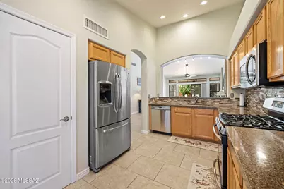 1791 W Eagle Crest Place, Tucson, AZ 85737 - Photo 12