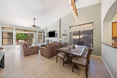 1791 W Eagle Crest Place, Tucson, AZ 85737 - Photo 6