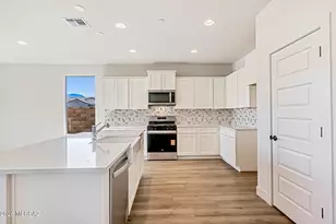 13200 N Galena Trl, Oro Valley, AZ 85755 - Photo 6