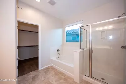 12159 N Golden Mirror Drive, Marana, AZ 85658 - Photo 8