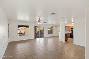 4053 E Agate Knoll Dr, Tucson, AZ 85756 - Photo 4