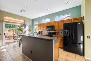 2137 E Bighorn Mountain Dr, Oro Valley, AZ 85755 - Photo 24