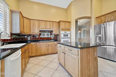 63762 E Desert Peak Drive, Saddlebrooke, AZ 85739 - Photo 14