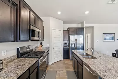 656 S Adanirom Judson Avenue, Corona de Tucson, AZ 85641 - Photo 12