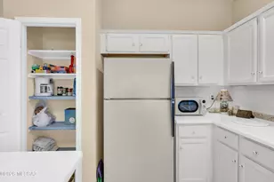 9074 N Safflower Ln, Tucson, AZ 85743 - Photo 22